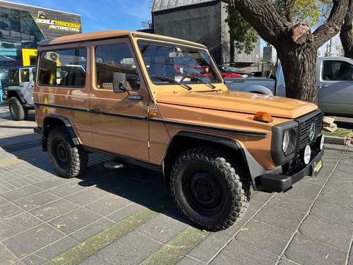 Unico En Su Generación 1, Clase G300