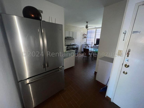 Carla Gonzalez Apartamento En Alquiler Lomas De Las Mercedes Mls #24-24458 Sc