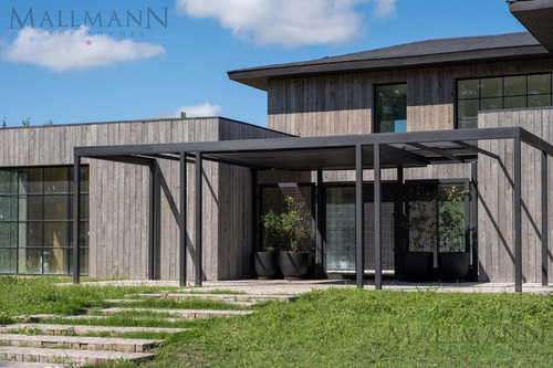Casa En Venta El Milord, Pilará | Mallmann Propiedades