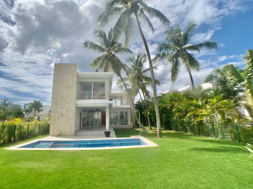 Vendo Moderna Y Lujosa Villa En Playa Nueva Romana