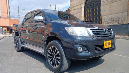 Toyota Hilux 2.5 Imv 100 hp 4x4