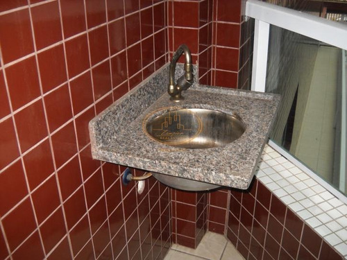 Apartamento Com 2 Dormitório(s) Localizado(a) No Bairro Vila Guilhermina Em Praia Grande / Praia Grande - 6021