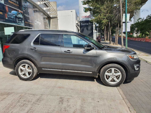 Imagen 4 de 15 de Ford Explorer 2017 3.5 Xlt Piel At