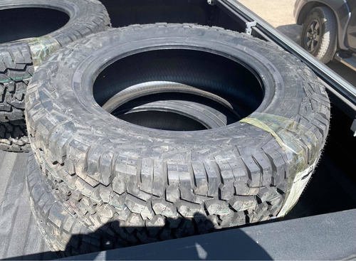 Imagen 3 de 4 de Cubiertas Rod 20 Ram 1500 / F150 35x12.50x20