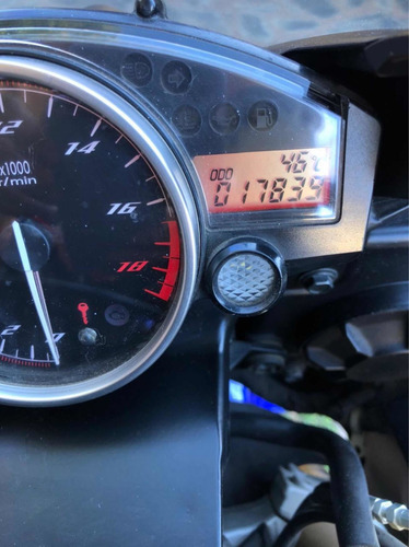 Yamaha Yzf R6