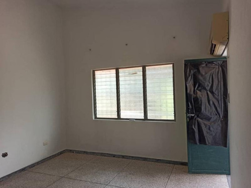 Imagen 11 de 14 de Lemc-420 Apartoquinta En Venta Trigal Norte Penélope Yáñez