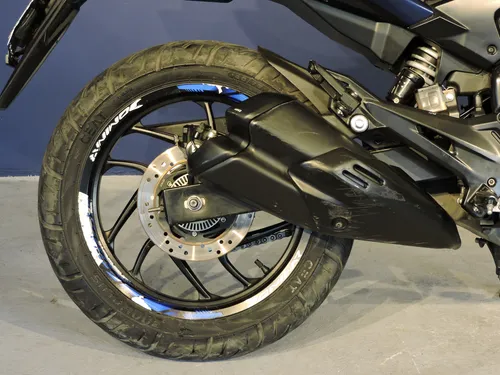 Bajaj Dominar 250 2022