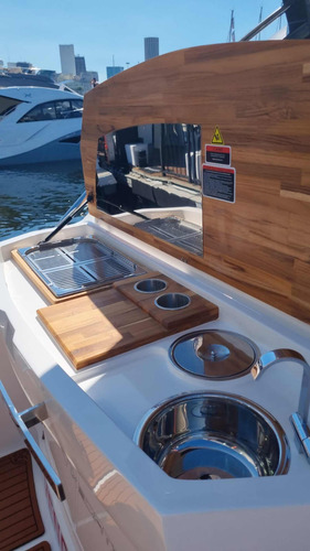 Nx 360 Sport Coupé | Zero Nx Boats