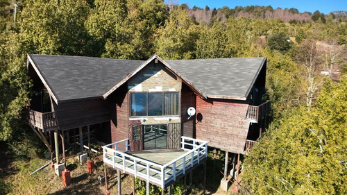 Casa Con Vista Al Lago Caburgua