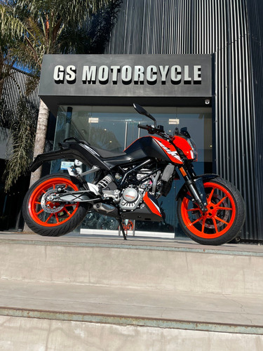 Imagen 7 de 16 de Ktm Duke 200 Naranja 0km Anticipo Y 18 Sin Interes