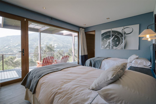 Espectacular Casa Familiar Con Vista A La Bahía De Zapallar