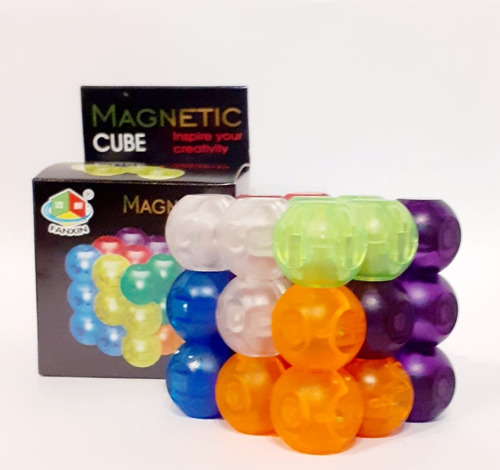Cubo Imaltado Magneti Cube 8811