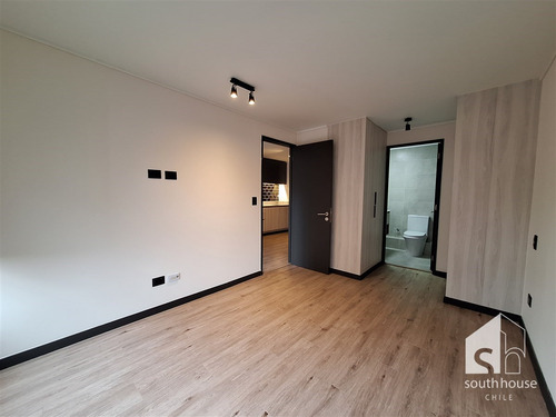 Depto. Arriendo 1d1b Est. Macul Los Clarines Ex. Fdez C2j