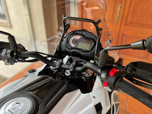 Imagen 11 de 17 de Benelli Trk 502x
