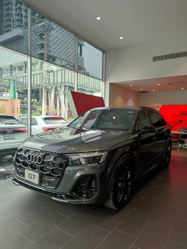 Q7 Sline Hibrida Nueva 2025