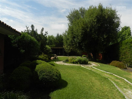 Imagen 5 de 25 de Casa En Venta De 4 Dormitorios En Colina