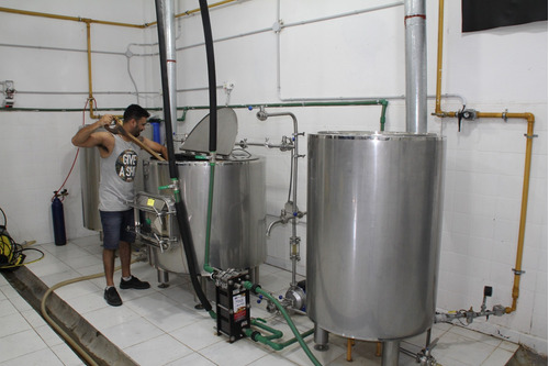 Alquiler De Chopera ,cerveza Artesanal Y .cel 1555292821