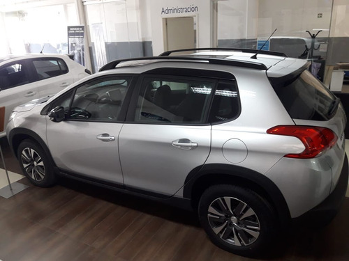 Imagen 15 de 19 de Peugeot 2008 2022 1.6 Feline