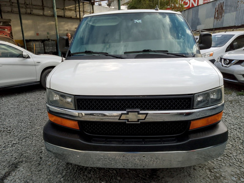 Chevrolet Express 6.0ls C 15 Pas At