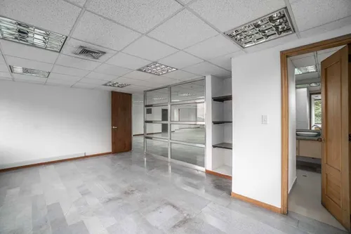 Oficina En Arriendo/venta En Versalles. Cod A1023065