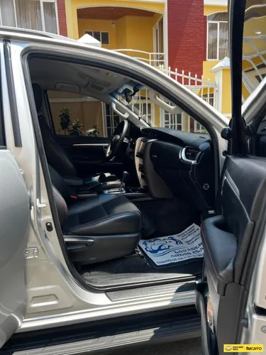 Toyota Fortuner At 4x2 Mod 2018 Versión 50 Años