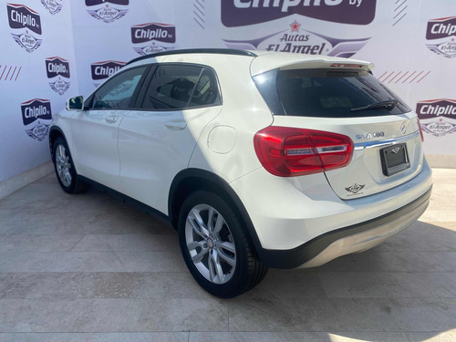 Mercedes-Benz Clase GLA 1.6 180 Cgi Mt