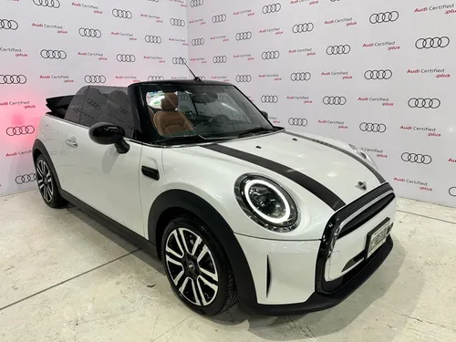 Mini Cooper Convertible 1.5 Iconic At