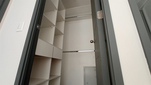 Departamento En Arriendo De 1 Dorm Plaza Zañartu, Ñuñoa