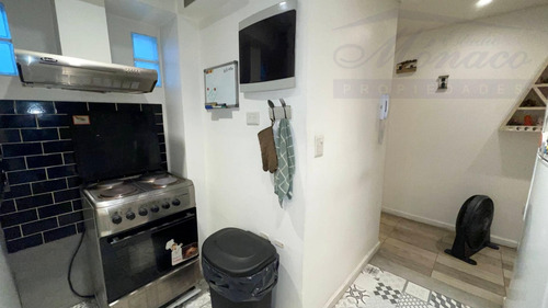 Imagen 9 de 30 de Triplex 3 Amb Con Terraza. Sin Expensas Reciclado!