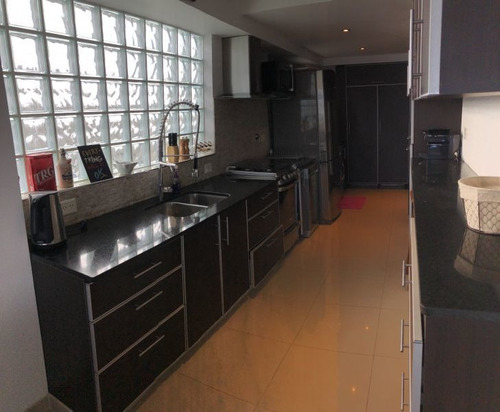Imagen 6 de 17 de Impecable Departamento Vista Al Lago Cochera Y 2 Dormitorios