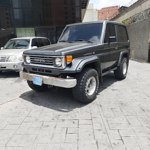 Toyota  Machito  Lx