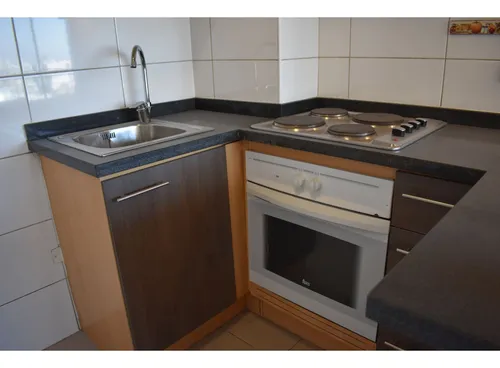Venta Departamento De 1 Ambiente + 2 Est. Y Bodega, Echaurre