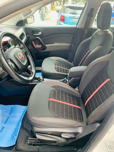 Imagem 5 de 9 de Fiat Toro 2019 1.8 16v Freedom Flex 4x2 Aut. 4p