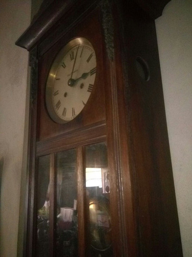 Reloj De Pared De Madera Antiguo