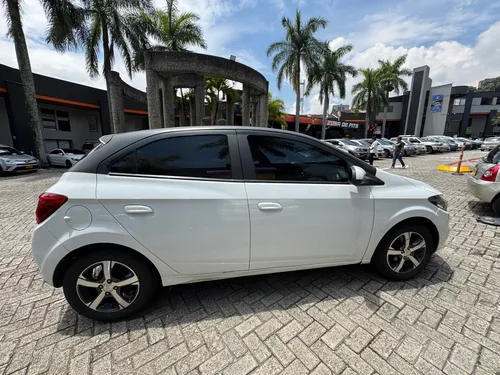 Chevrolet Onix 1.4 Ltz 5 p
