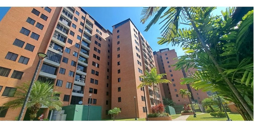 Apartamento En Venta En La Tahona. (clientes Directos)