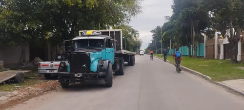 Mercedes Benz 1114