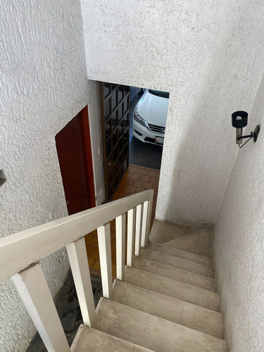 Imagen 3 de 18 de Casa En Col. Las Fuentes