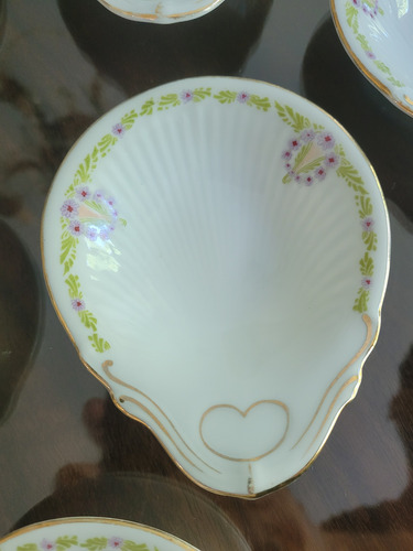 Platitos Coquillas De Pan O Copetin De Porcelana Art Nouveau Blanco (Usado)