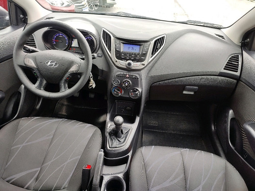 Imagem 8 de 12 de Hyundai Hb20 1.0 Flex Comfort