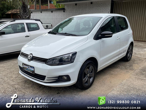 Volkswagen Fox 1.6 MSI TOTAL FLEX CONNECT 4P MANUAL