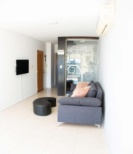 Imagen 6 de 30 de Departamento Dúplex De Dos Dormitorios - Rosario