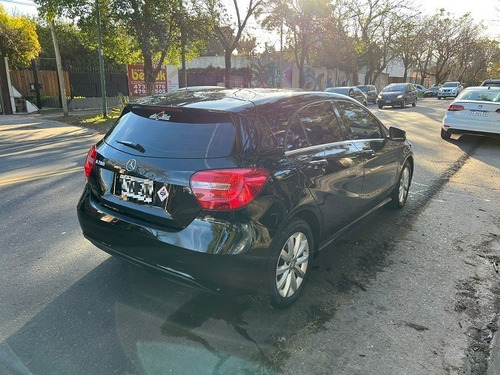 Imagen 22 de 24 de Mercedes Benz A200 Style 1.6 T De 156cv U/mano 49.000km 2013