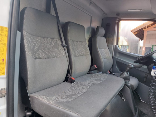 Imagem 10 de 25 de Mercedes Benz Mb Accelo 1016 Ano 2017 Plataforma Guincho
