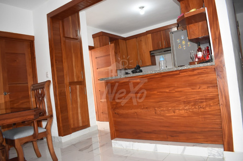 Hermosa Casa De Un Nivel En Urbanización De Santiago (jpc-230)