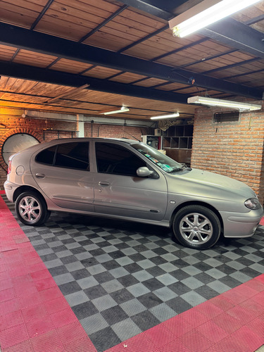 Renault Megane 1.6 16V Expression