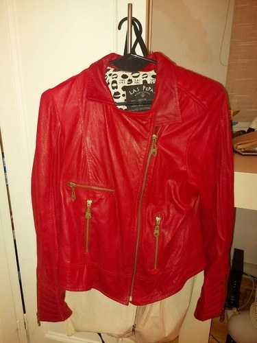 Campera De Cuero Roja Las Pepas