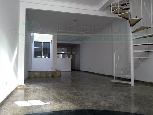 Casa Sobrado Para Venda, 3 Dormitório(s), 226.0m² - 6749