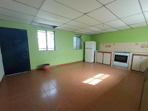 Imagen 9 de 12 de Leida Falcon Rentahouse Vende Casa En San Blas Valencia 22-12640 Lf
