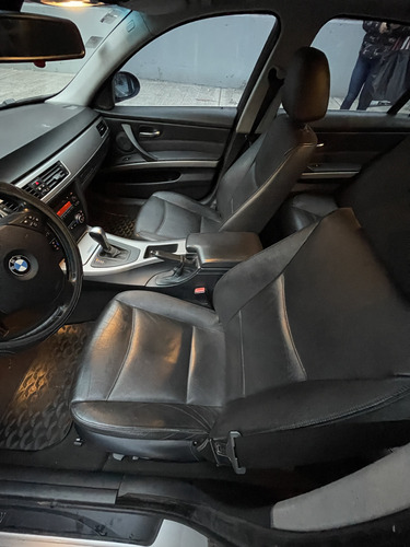 BMW Serie 3 2.5 325ia Progressive At